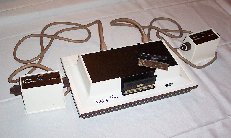 Magnavox Odyssey, de Ralph Baer (1972).